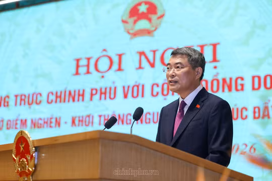 Chuyển từ đối thoại sang hành động để hiện thực hóa mục tiêu tăng trưởng 2 con số