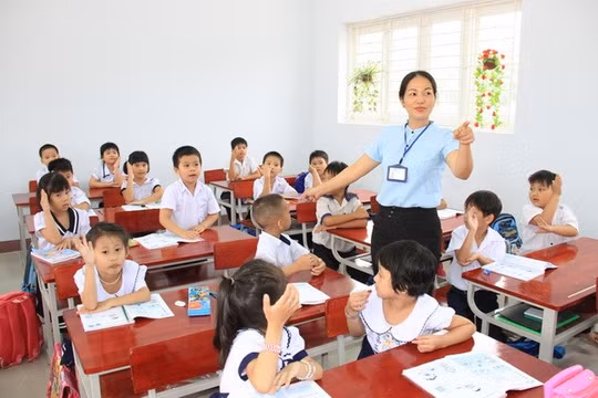 Nhiệm vụ trọng tâm năm học 2026 - 2027: Khắc phục bệnh thành tích trong dạy, học và kiểm tra, đánh giá