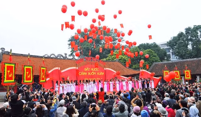 Ngày Thơ Việt Nam 2019 kéo dài từ ngày 15 – 21.2 tại 3 địa điểm: Hà Nội, Quảng Ninh và Bắc Giang. Ảnh: TL