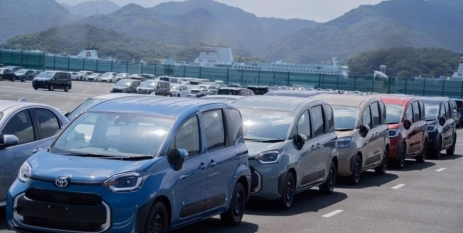 toyota sienta 2023 sap ra mat voi gia ban tu 333 trieu dong hinh 1