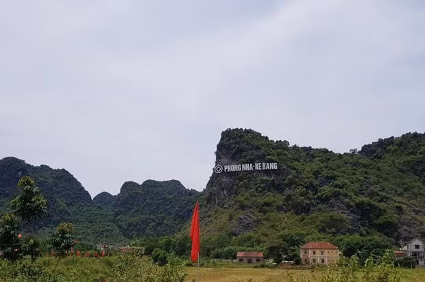 cong an dang dieu tra sai pham tai ban quan ly vuon quoc gia phong nha ke bang hinh 1