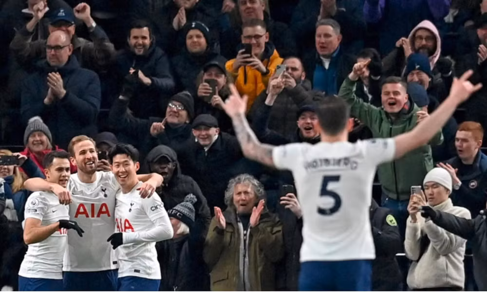 danh bai 5 0 everton tottenham ap sat top 4 tren bxh ngoai hang anh hinh 2