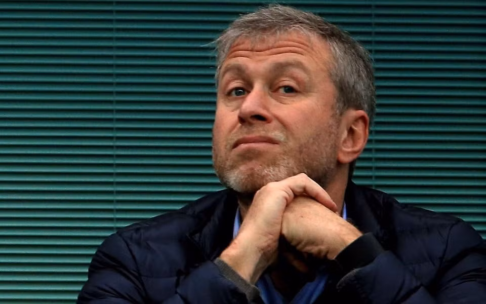 ty phu roman abramovich da san sang ban chelsea hinh 1