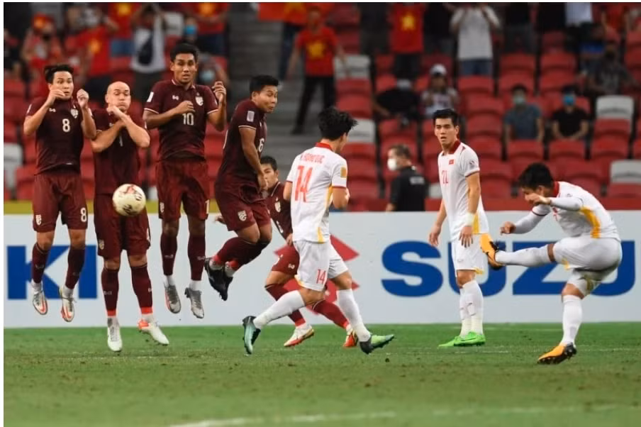 tuyen viet nam hoa thai lan chinh thuc thanh cuu vuong aff cup hinh 8