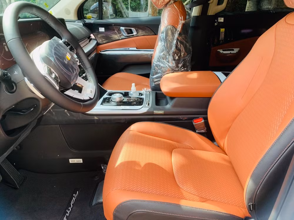 kia carnival 2022 tai viet nam doi logo moi hinh 3