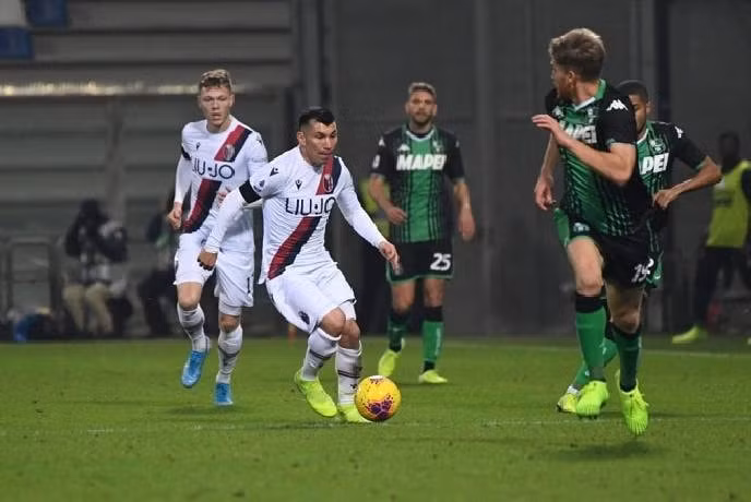 nhan dinh tran sassuolo bologna 22h30 ngay 22 12 hinh 1