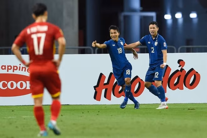 tuyen viet nam that bai truoc thai lan tai ban ket aff cup 2020 hinh 1