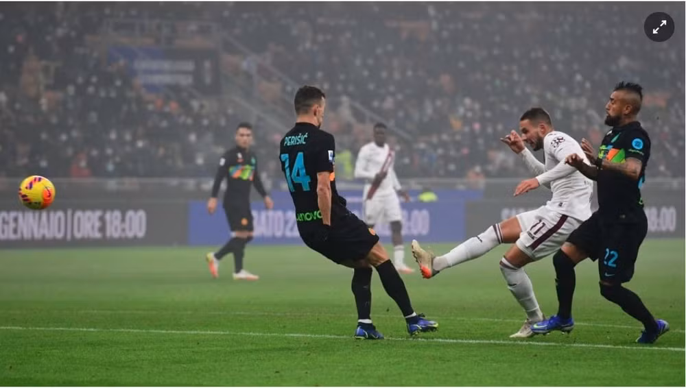 cau lac bo inter milan vo dich luot di serie a hinh 2