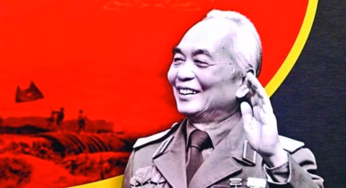 dai tuong vo nguyen giap mot vi tuong tai ba tam guong ngoi sang ve dao duc cach mang hinh 1