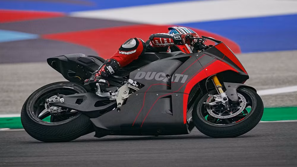 xe dua dien ducati motoe v21l chinh thuc lo dien hinh 4