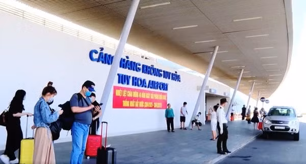 phu yen de xuat khai thac chuyen bay quoc te qua cang hang khong tuy hoa hinh 1