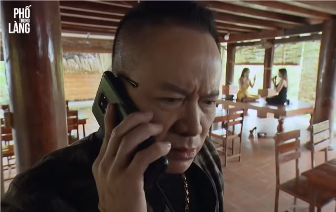 pho trong lang tap 34 bo dong gap nguoi yeu con trai hinh 1