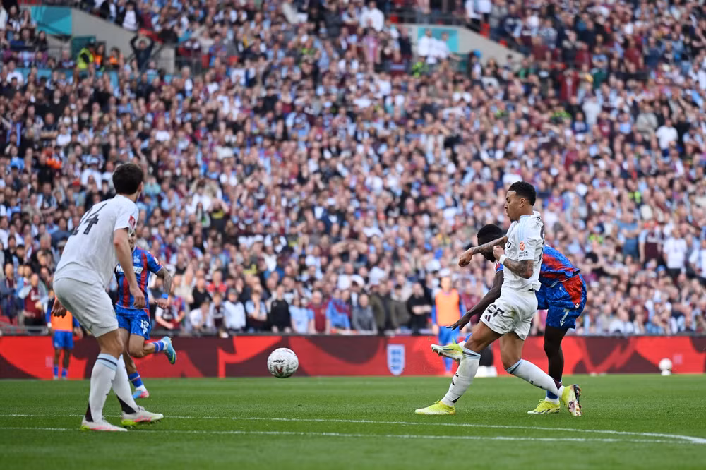 Crystal Palace 3-0 Aston Villa LIVE - Sarr scores again to send Palace to the FA Cup Final - Hayters
