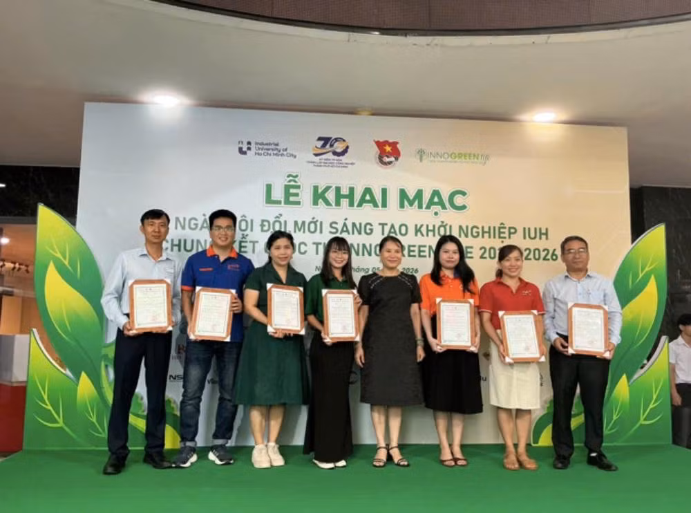 1dbbea82-d506-458e-8ac9-4c5b0ae2f984.jpg