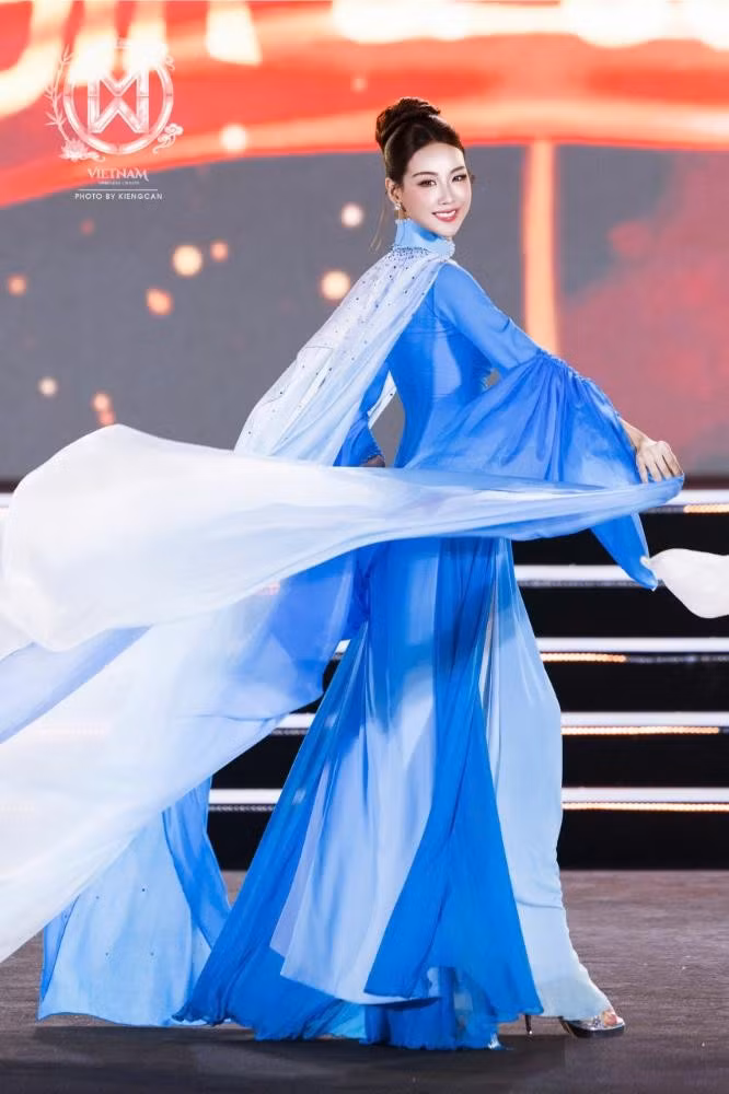 3-bao-ngoc.jpg