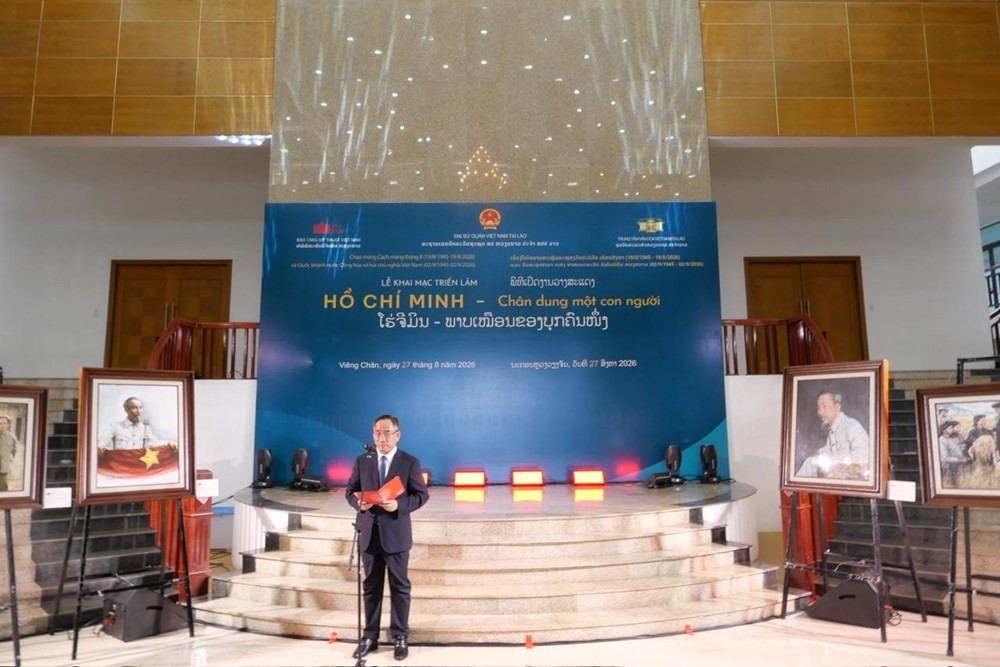 Giám đốc Bảo tàng Mỹ thuật Việt Nam Nguyễn Anh Minh phát biểu tại sự kiện