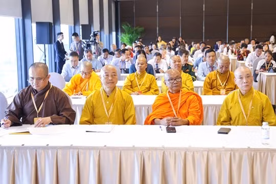 Đại biểu tham dự Tổ thảo luận