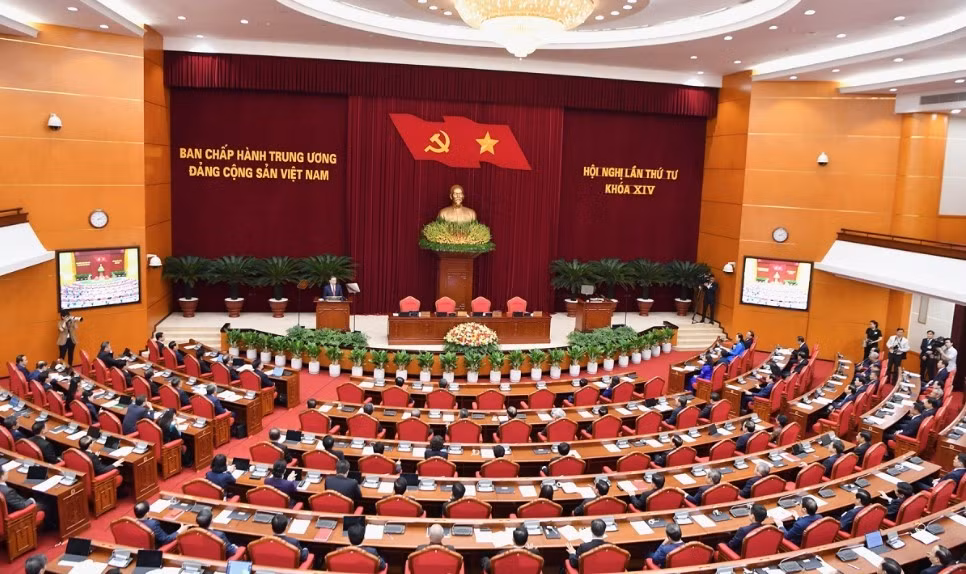 Toàn cảnh phiên bế mạc Hội nghị lần thứ tư Ban Chấp hành Trung ương Đảng khóa XIV (chiều 08/10/2026)