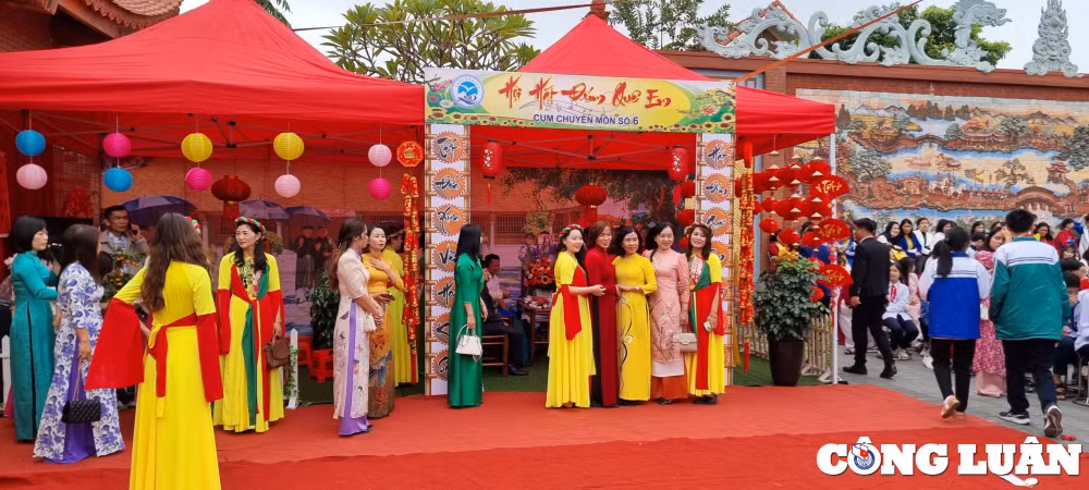 hai phong khai mac le hoi khai but dau xuan tai den tho trang nguyen le ich moc hinh 6