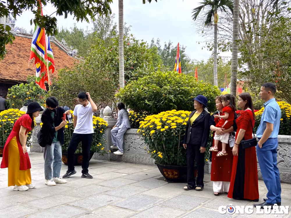 du khach nuom nuop ve du xuan chua con son dau nam moi 2024 hinh 11