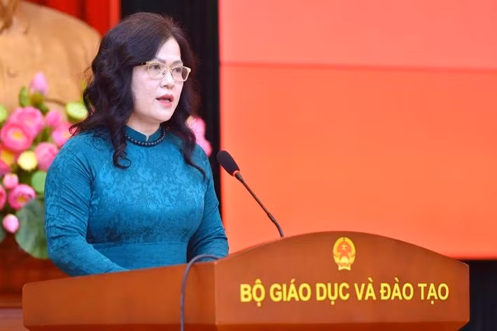 co giao day van tro thanh tan thu truong bo giao duc va dao tao hinh 1