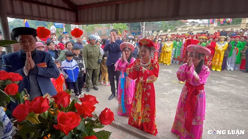 hung son phu tho san sang cho le hoi ruoc chua gai hinh 2