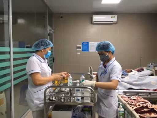 thai binh hon 10000 luot nguoi kham chua benh cap cuu dip tet nguyen dan giap thin hinh 1