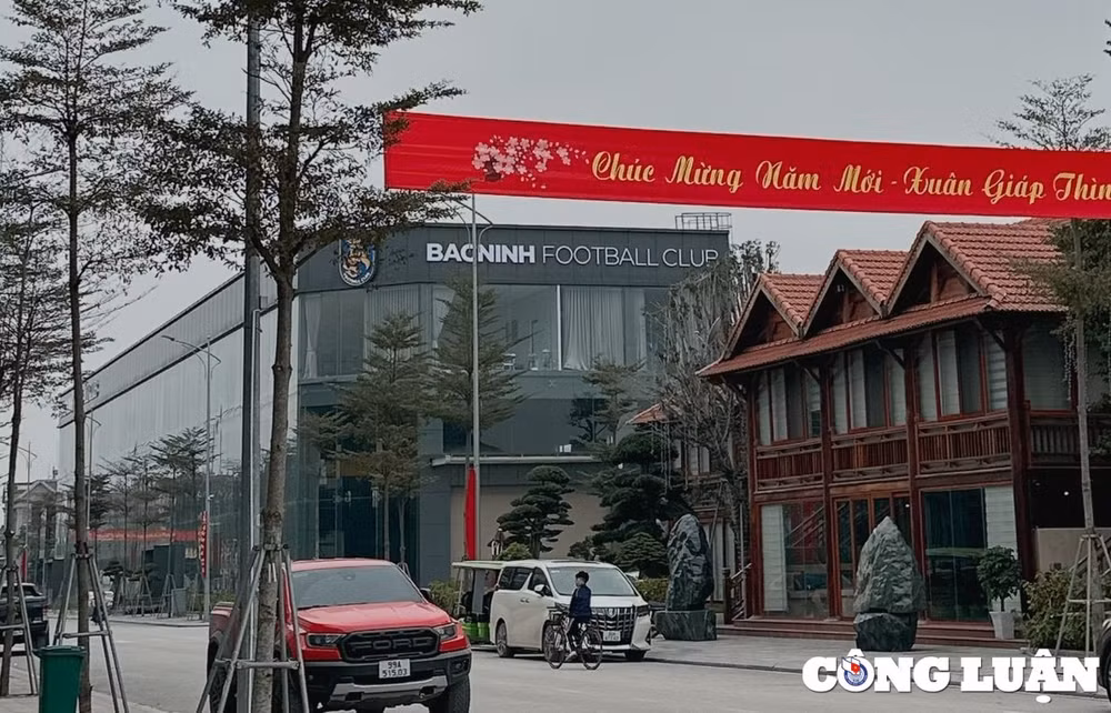 dai gia dung sau clb bong da co ong park hang seo lam co van ty phu go kin tieng hinh 1