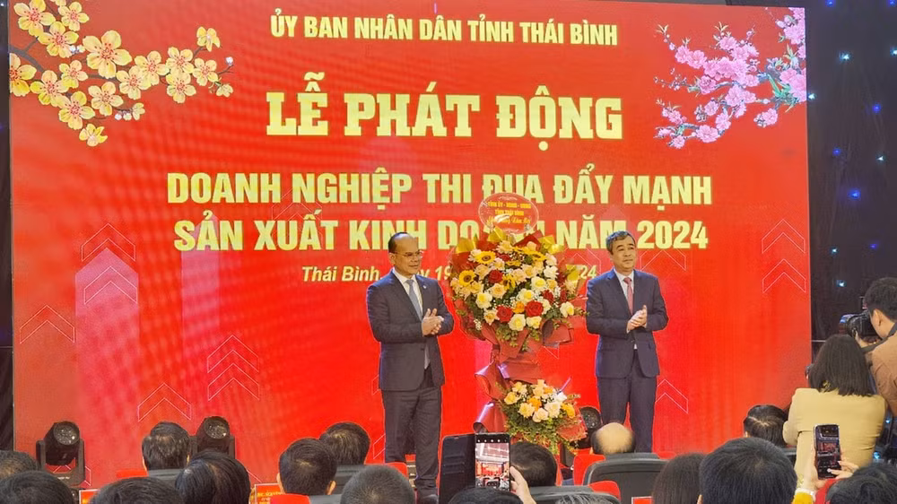thai binh phat dong doanh nghiep thi dua day manh san xuat kinh doanh nam 2024 hinh 1