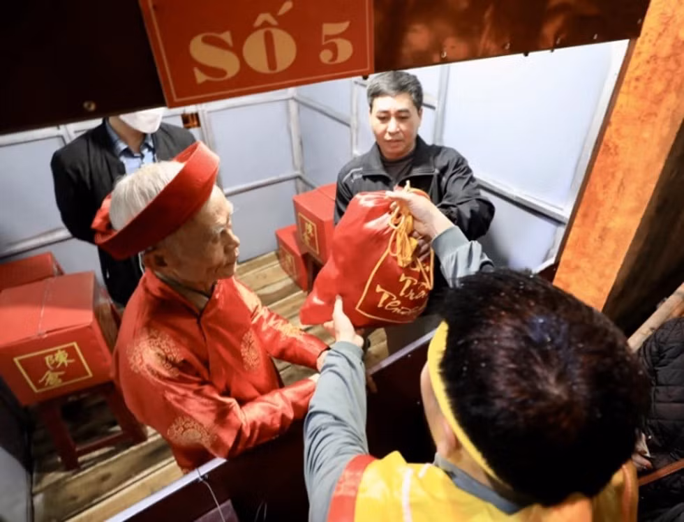 khai hoi le phat luong duc thanh tran den tran thuong xuan giap thin hinh 1