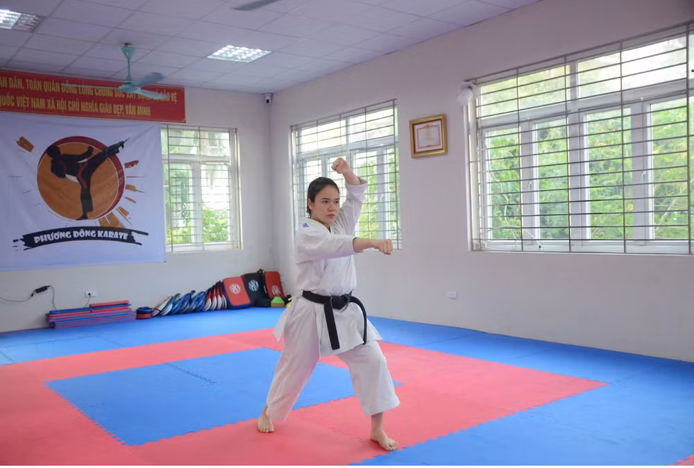 Ảnh màn hình 2025-05-15 lúc 15.34.34