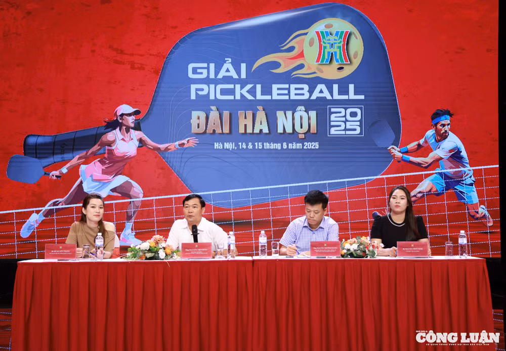 Ảnh màn hình 2025-05-15 lúc 12.28.32