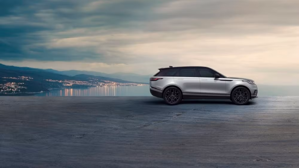 land rover range rover velar hst 2023 ra mat ngoai hinh ham ho cong suat khung gan 400 ma luc hinh 2