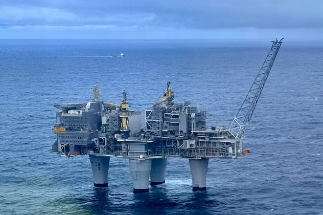 Giá xăng dầu hôm nay 2/7/2025: Giá dầu tăng trước thềm cuộc họp OPEC+