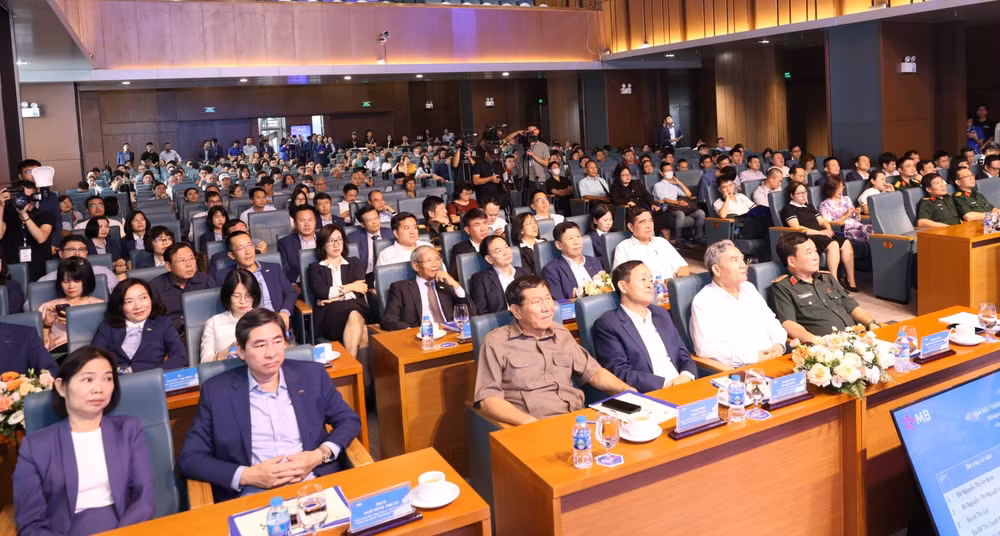 mb ra mat hoi dong quan tri ban kiem soat nhiem ky 2024 2029 hinh 3