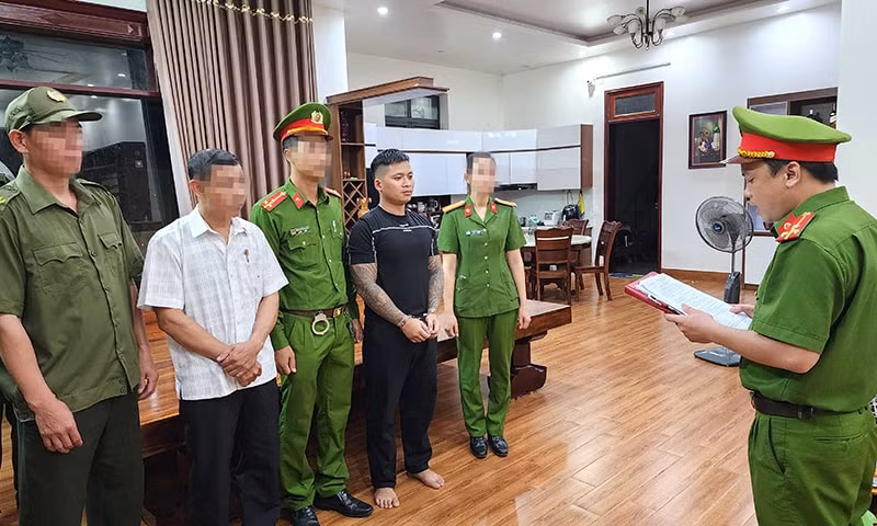 bat doi tuong cho vay lai nang 365 nam o quang binh hinh 1