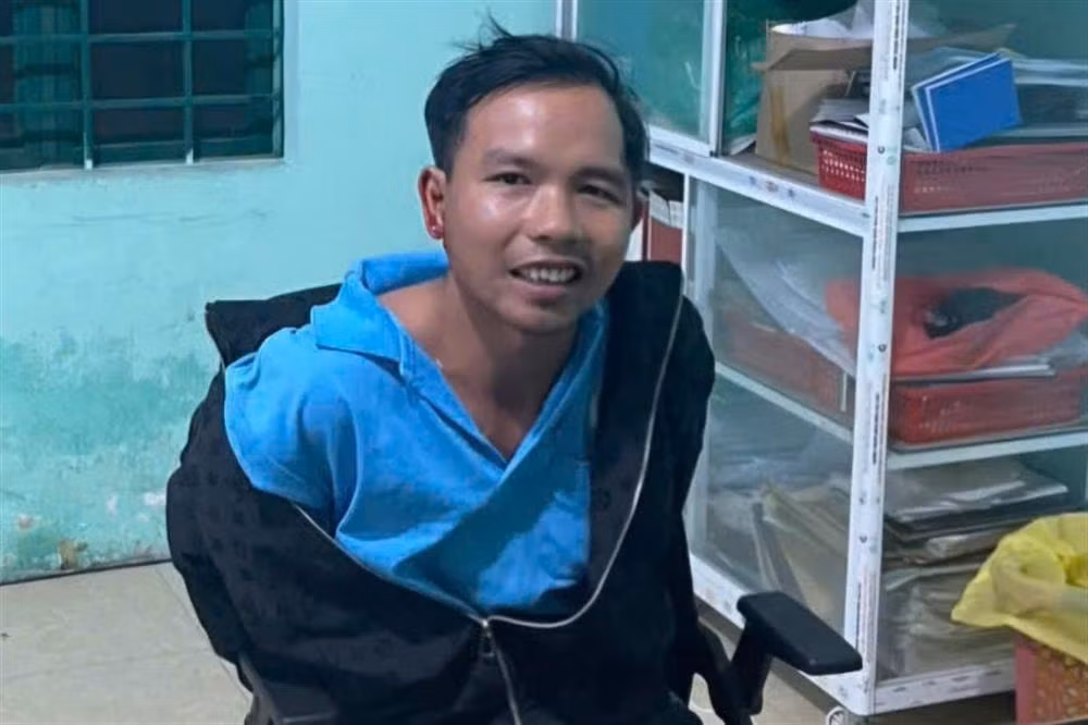 mau thuan gia dinh nghich tu chem bo ruot tu vong danh me bi thuong hinh 1