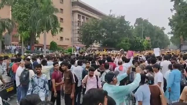 congluan.vn