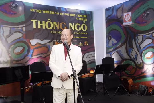 Ngô Xuân Bính đưa những suy tư về văn hóa, con người vào ‘Thông Ngỏ’