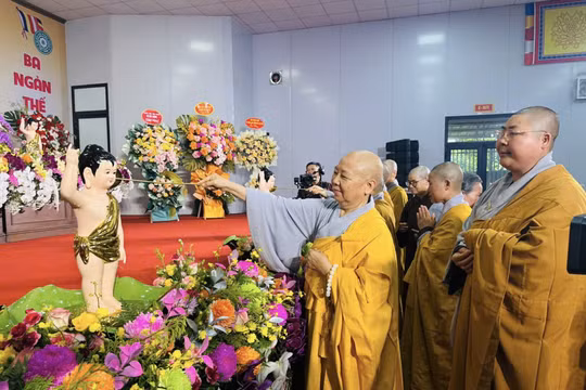 Hà Nội long trọng tổ chức Đại lễ Phật đản Phật lịch 2570