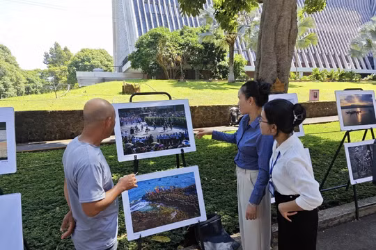 Triển lãm ảnh Việt - Hàn kết nối bản sắc văn hóa tại Đắk Lắk