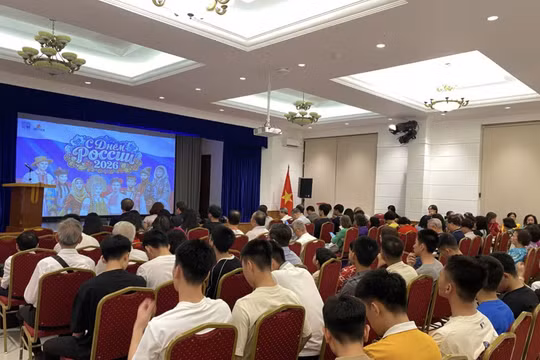 Thắt chặt nhịp cầu hữu nghị Việt Nam - Nga qua giao lưu thế hệ trẻ