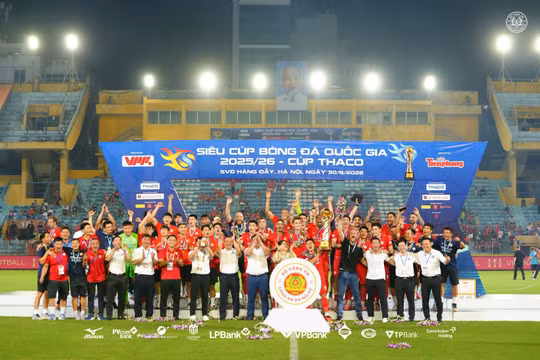 Công an Hà Nội thắng đậm 5-0, lần thứ hai đoạt Siêu cúp Quốc gia