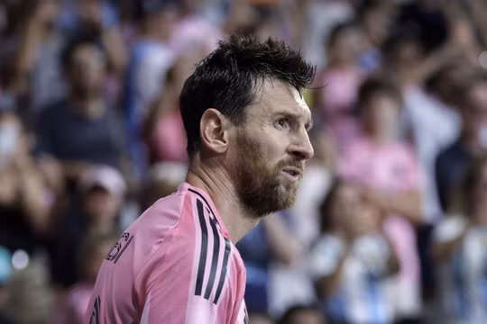 Messi trở thành ông chủ đội bóng Hạng Nhì Tây Ban Nha