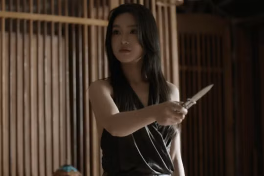 Vai nữ công an chìm của Cù Thị Trà trở thành tâm điểm trong phim 'Lửa trắng'