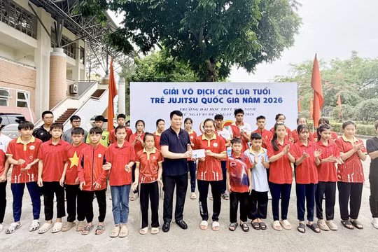 Đoàn công tác Sở VHTT&DL Cao Bằng thăm đội tuyển Jujitsu trẻ tại Bắc Ninh
