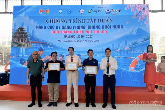 Hà Nội tập huấn kỹ năng phòng, chống đuối nước cho thanh thiếu nhi 
