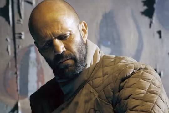 Jason Statham trở lại với những màn hành động nghẹt thở