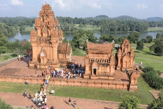 Làng Văn hóa - Du lịch các dân tộc Việt Nam trở thành khu du lịch cấp thành phố