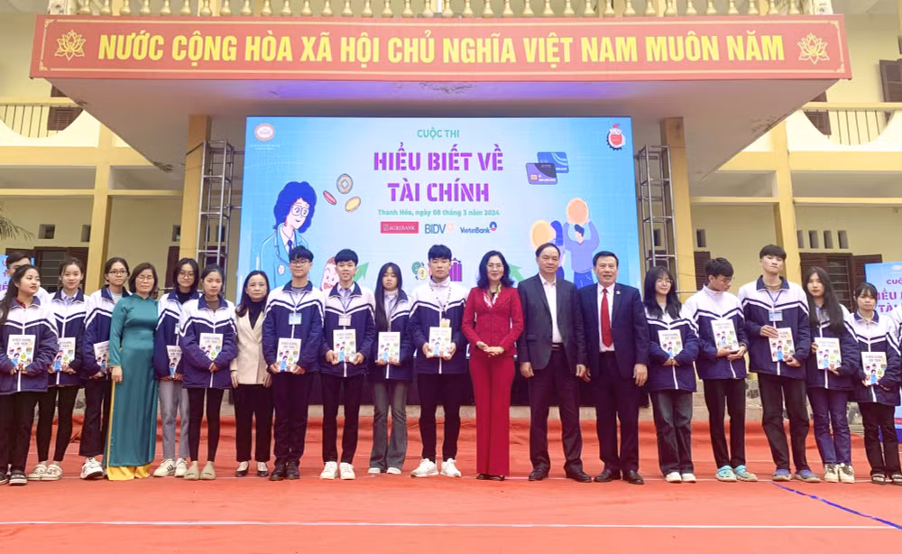 agribank cung toan nganh ngan hang thuc hien su menh giao duc tai chinh hinh 5